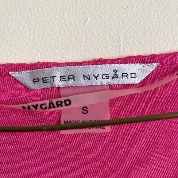 STRETCHY lace top in EUC - Picture 2 of 7